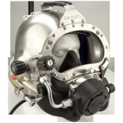 KM DIVE HELMET 77 W/POSTS 